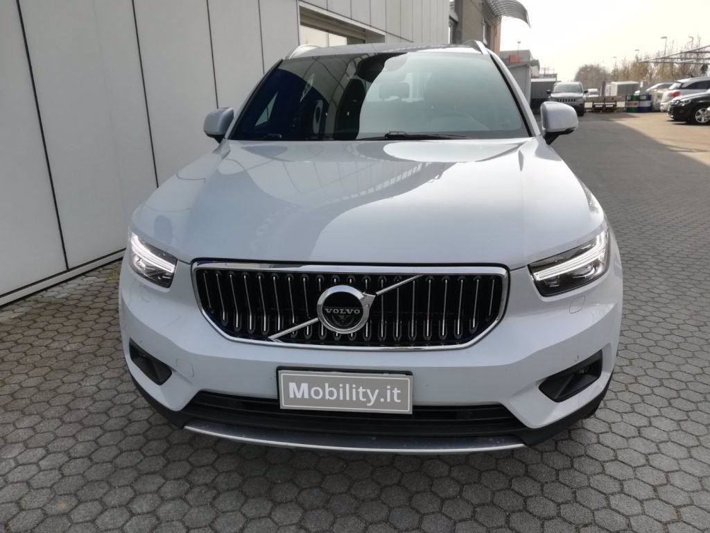 VOLVO XC40 T5 Recharge Plug-in Hybrid Inscription Expression