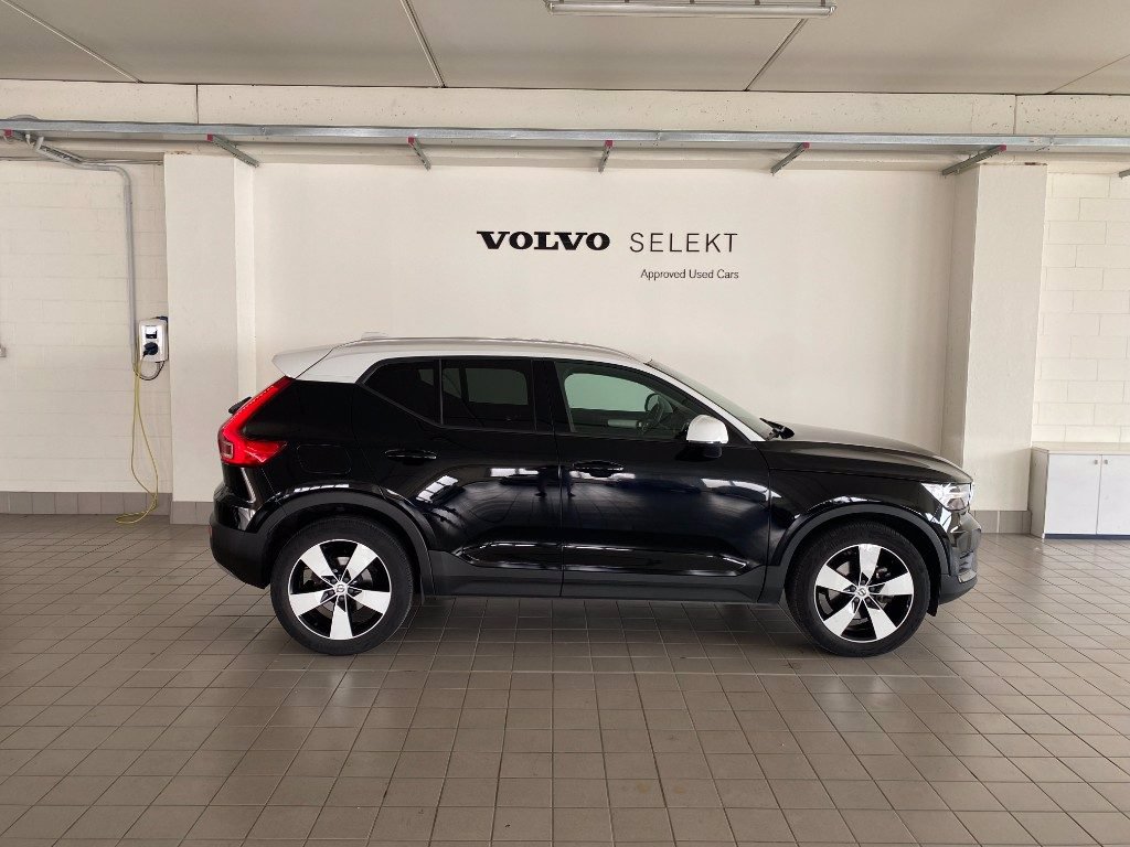 VOLVO XC40 T4 Geartronic Momentum