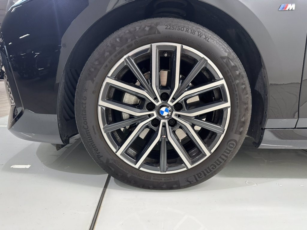 BMW 220i Active Tourer mhev 48V Msport auto