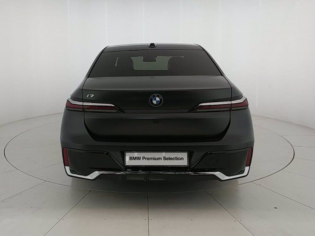 BMW I7 xdrive60 m sport