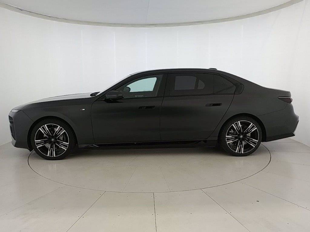 BMW I7 xdrive60 m sport