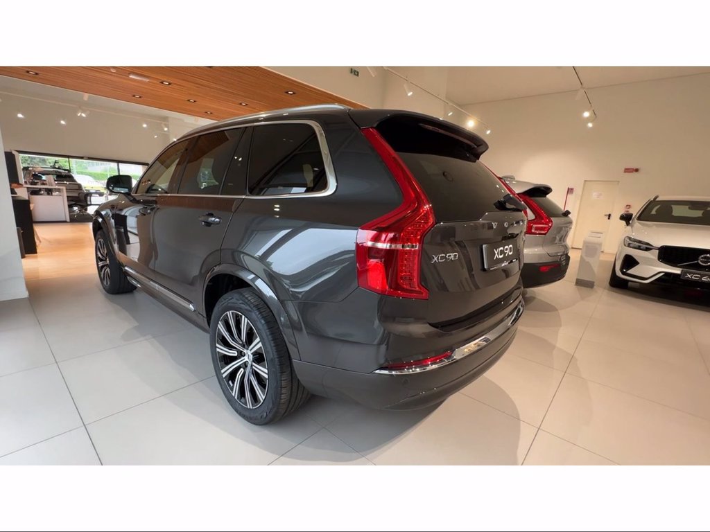 VOLVO XC90 2.0 b5 Plus Bright awd 7p.ti auto