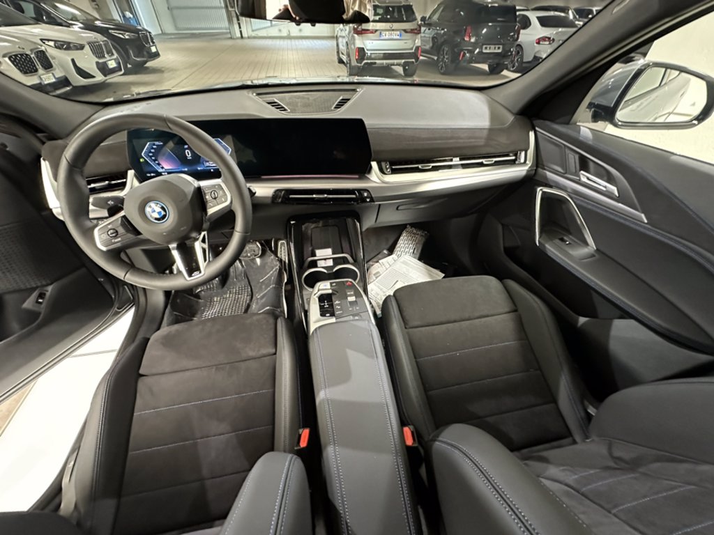 BMW iX2 edrive 20