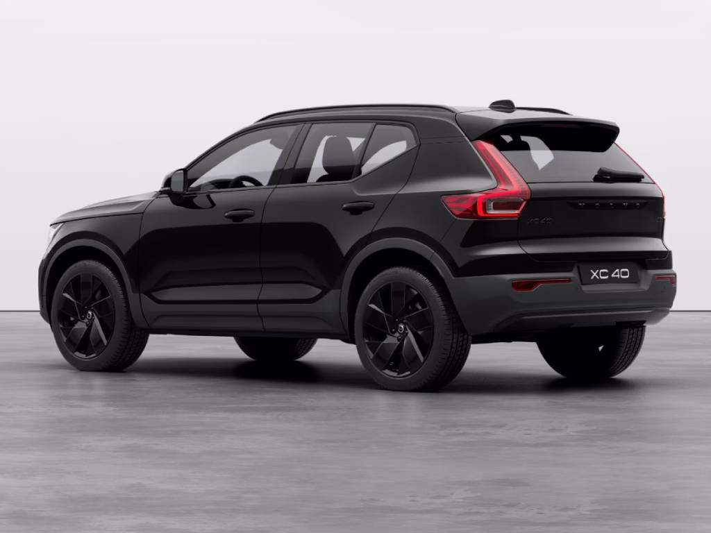 VOLVO XC40 2.0 b3 Ultra Black Edition auto