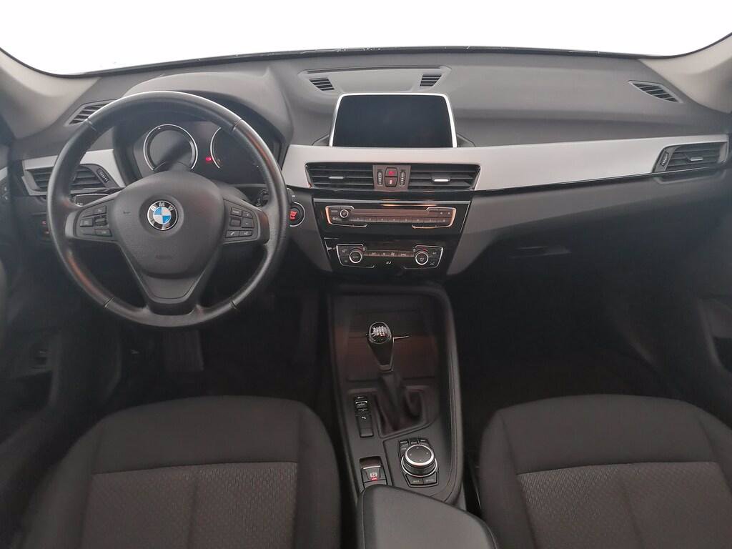 BMW X1 sdrive16d business my18