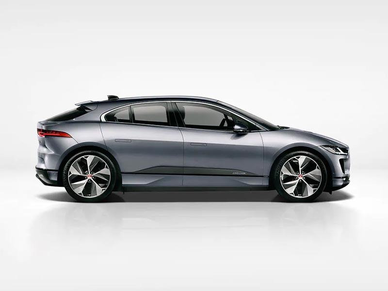 Jaguar I Pace Milano slide