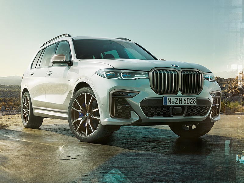 BMW X7 M50i Bergamo Lecco Sondrio slide