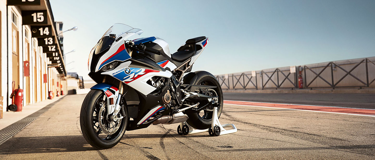 BMW S1000RR Lecco Sondrio slide